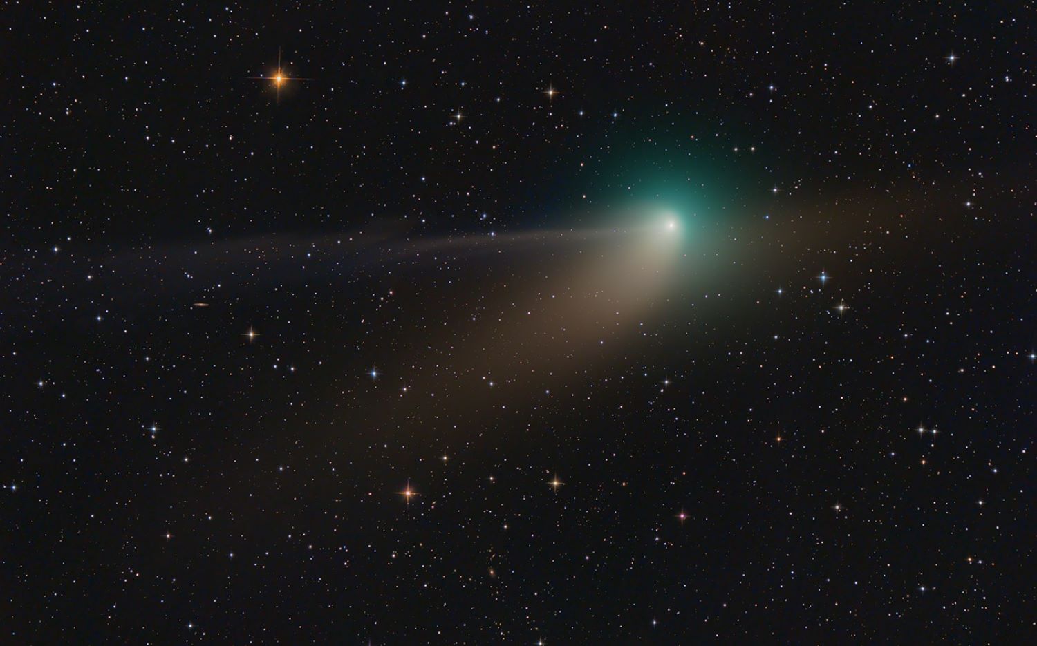 В какое время можно увидеть комету. Комета c/2022 e3 (ZTF). Комета ЗТФ. Comet 2022 e3 ZTF. Комета 2023.